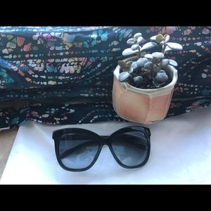 BANANA REPUBLIC DARIA SUNGLASSES